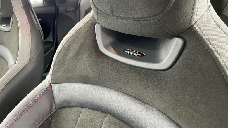 MINI Hatchback 2.0 Cooper S Sport 5dr Auto [Comfort/Nav Pack] Petrol Hatchback